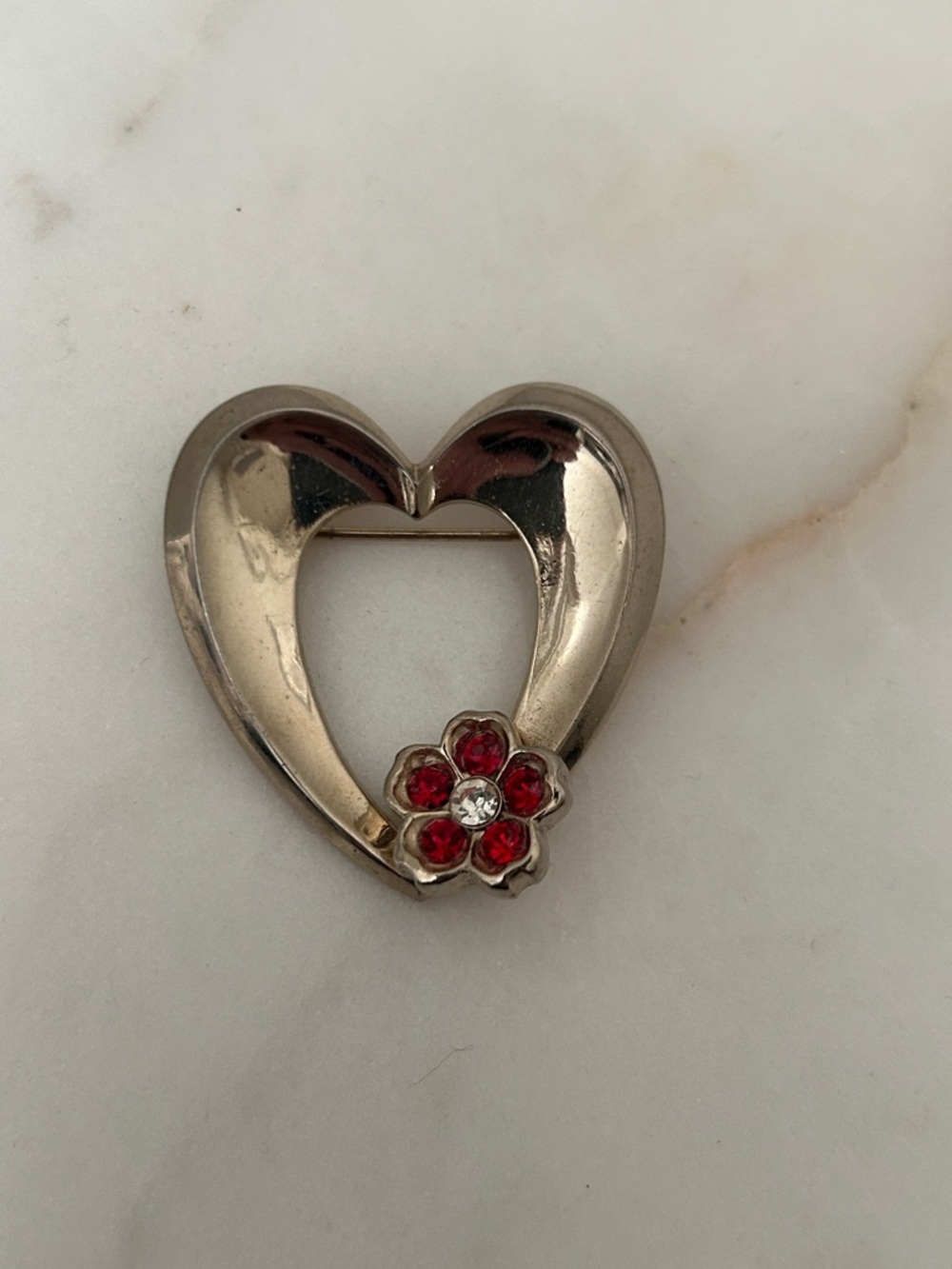 Coro Pegasus Silver Heart Brooch with Red Crystal Flower